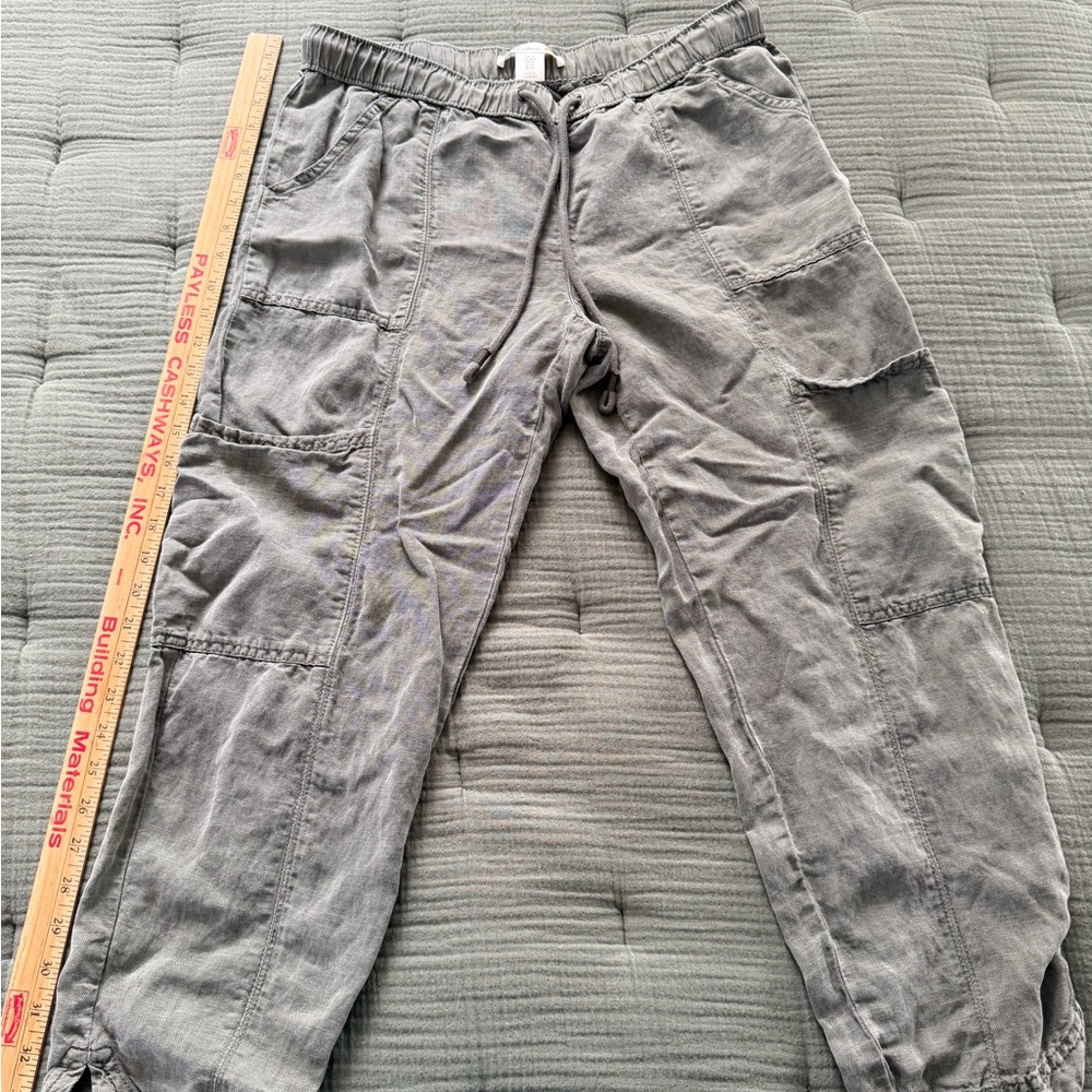 Women’s GreenCargo Pants Capri